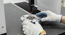自行车牙盘CNC加工厂家实战方案：变形难题精度误差仅0.01mm
